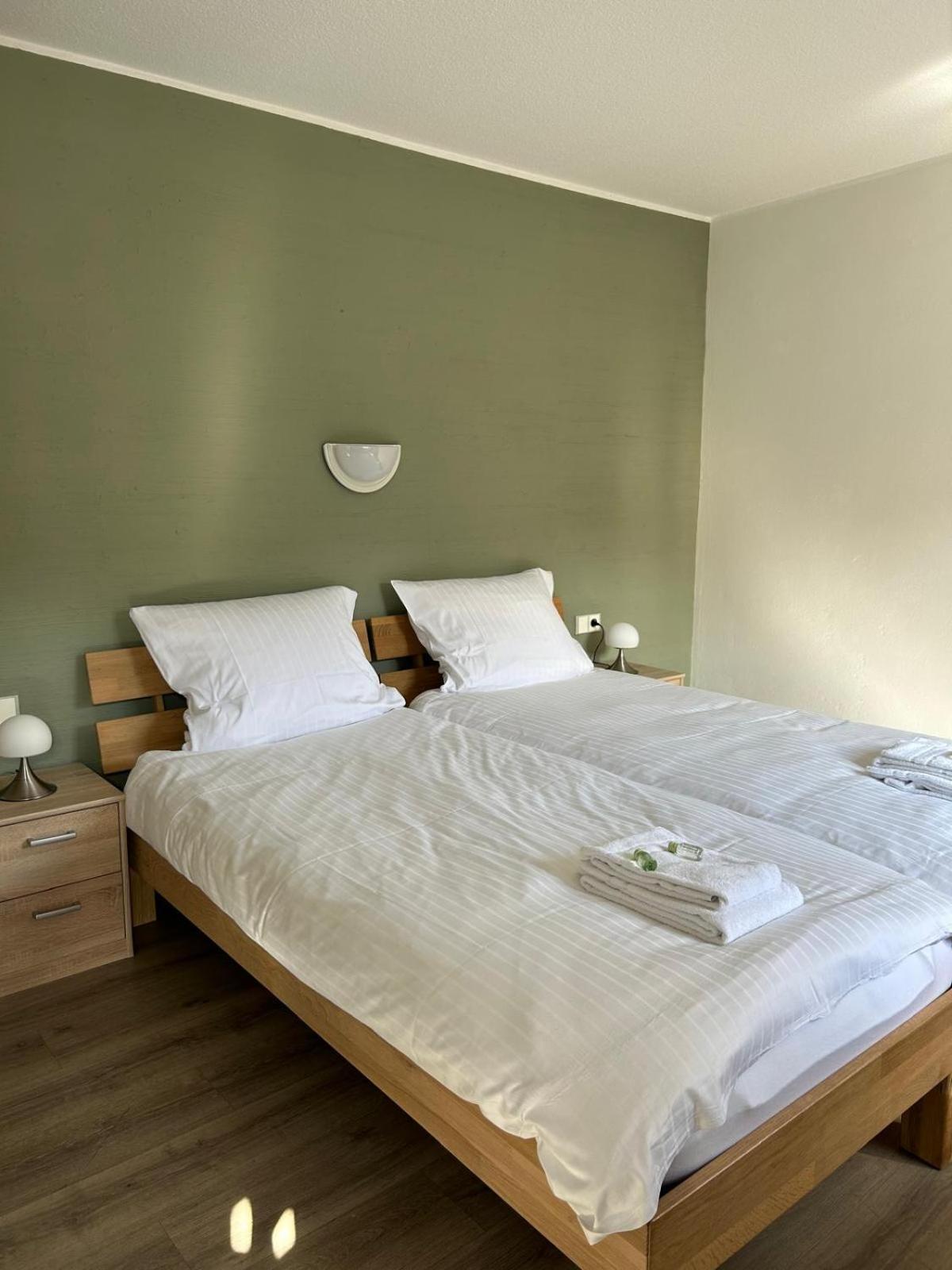 Garni Hotel Im Fachwerkhof Simmerath Habitación foto